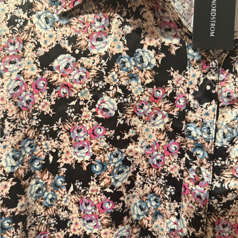 AFRM Nordstrom Black and Pink Floral Satin Button Down Shirt Size Large NWT - Picture 3 of 7